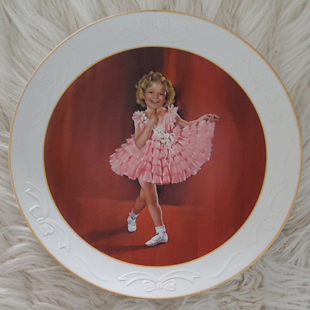 Shirley Temple "Take a Bow" Plate